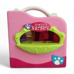 MEG Puppy In My Pocket Newborn Nursery Playset Case Pink Shower Tub Treat Center